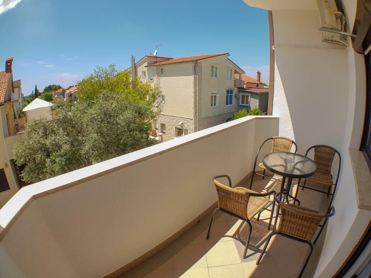 Bagi Apartments & Rooms Pula Exterior foto