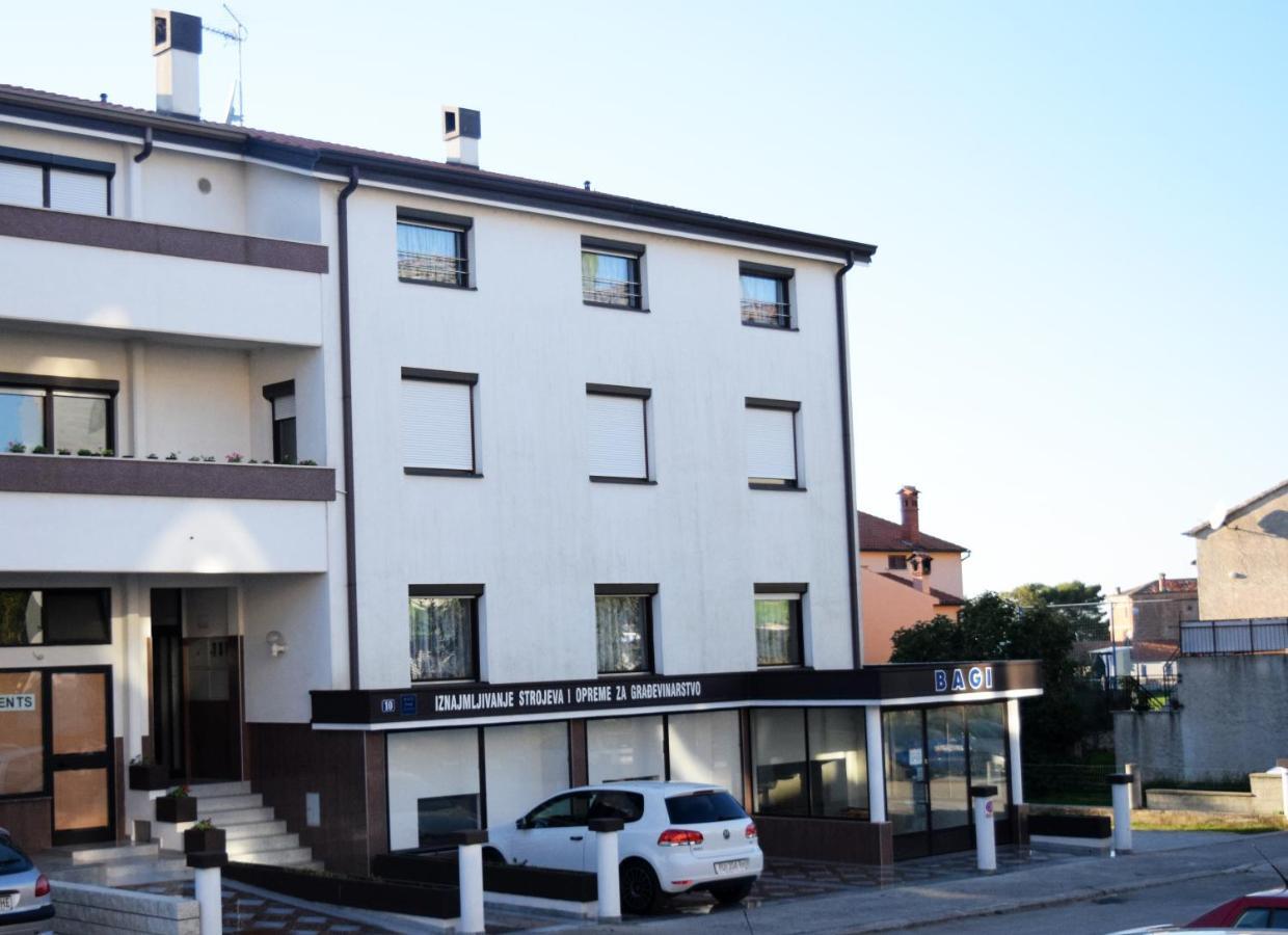 Bagi Apartments & Rooms Pula Exterior foto